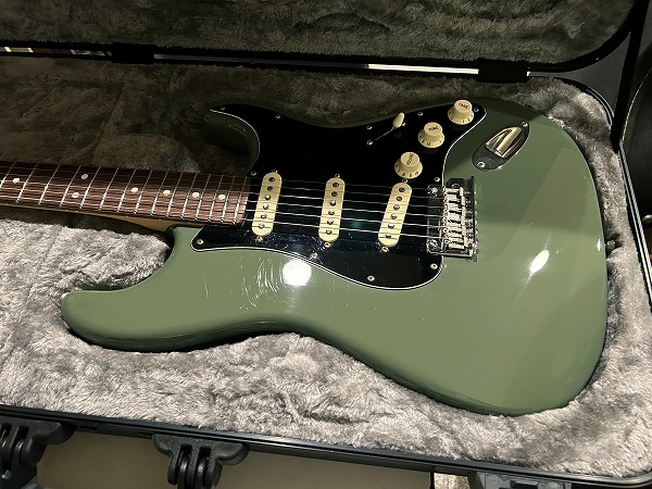 Fender American Professional Stratocaster Antique Olive Rosewood